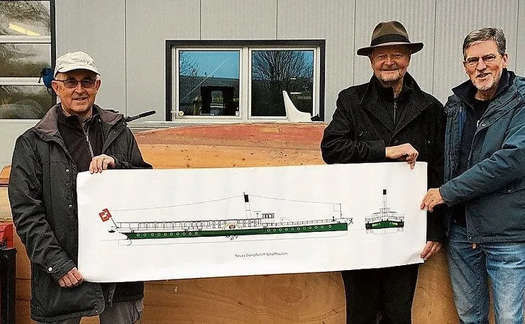 Mehr über den Artikel erfahren Umzug des Dampfschiffmodells